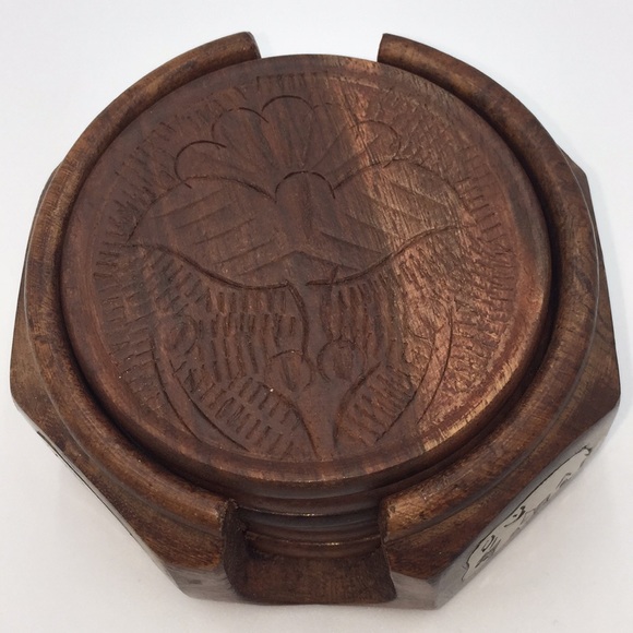 Vintage Elephant Drink Coasters Carved Wood Set Of 6 Brass Inlays - Picture 4 of 9